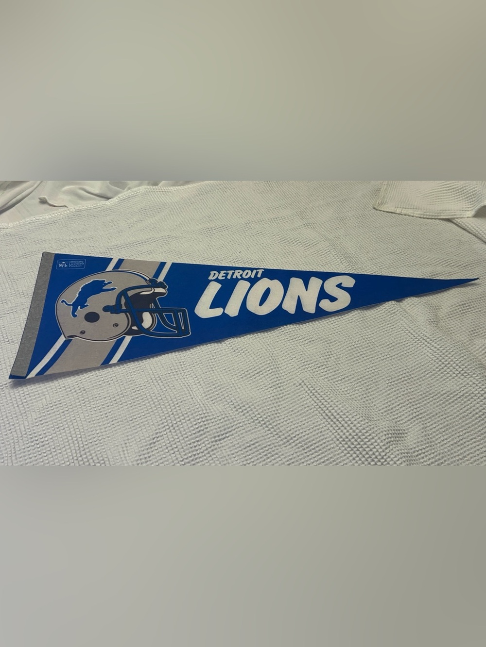 Detroit Lions 2-bar helmet felt pennant Vintage